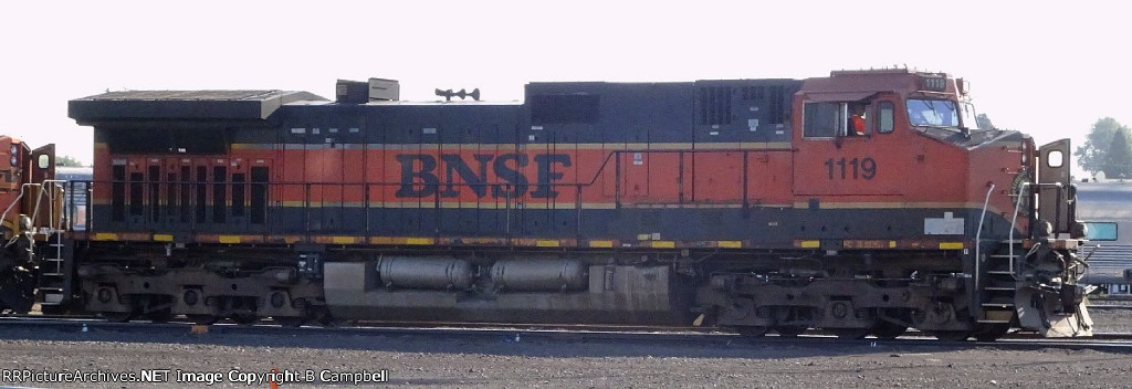 BNSF 1119